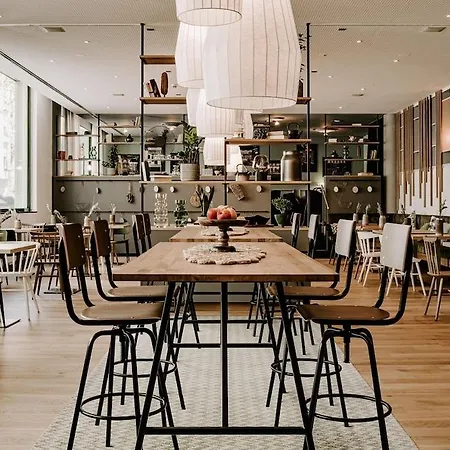 Vienna House Easy By Wyndham Hotell Stuttgart