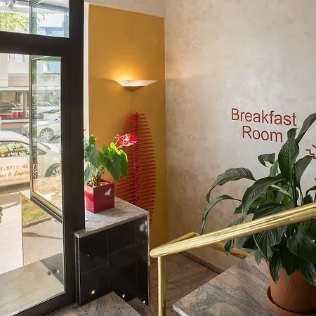 Astro - Nichtraucherhotel Hotel 4*