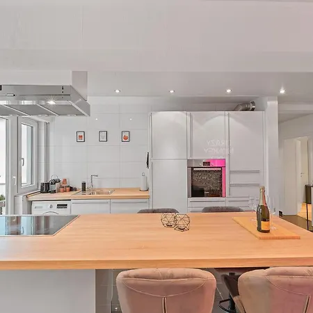 Διαμέρισμα Das Crazy Monkey Loft Mit 100qm & Summerlounge *