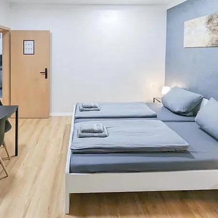 Alfa 4 Zimmer 8 Personen Netflix Inet Ebk Wm Trockner Lägenhet *