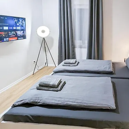 Alfa 4 Zimmer 8 Personen Netflix Inet Ebk Wm Trockner