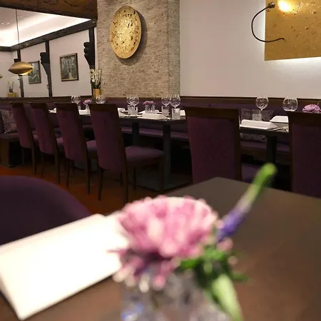 Zur Weinsteige 4* Штутгарт