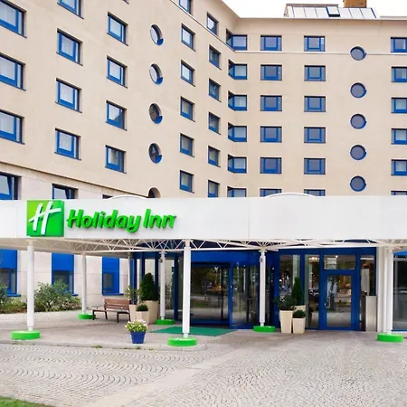 By Ihg
