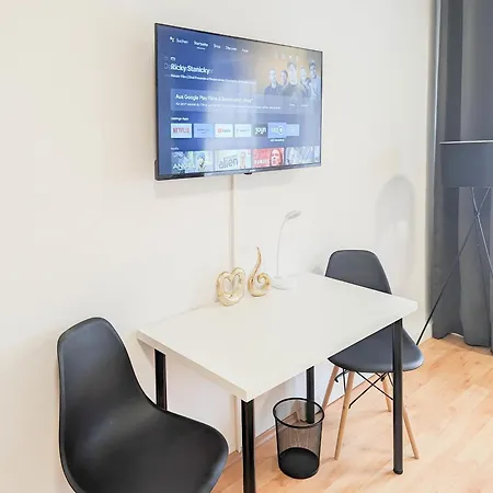 Mitte 2zw In Bester City-lage Am Berliner Platz Apartment Stuttgart