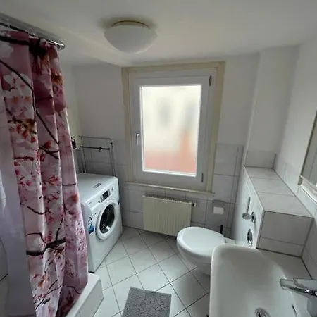2-zimmer-apartment Mit Aussicht! * Stuttgart