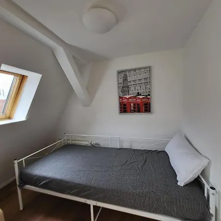 2-zimmer-apartment Mit Aussicht! Lägenhet Stuttgart