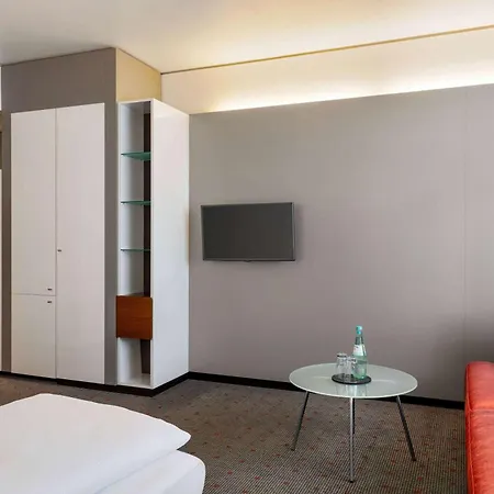 Vienna House Easy By Wyndham 4*
