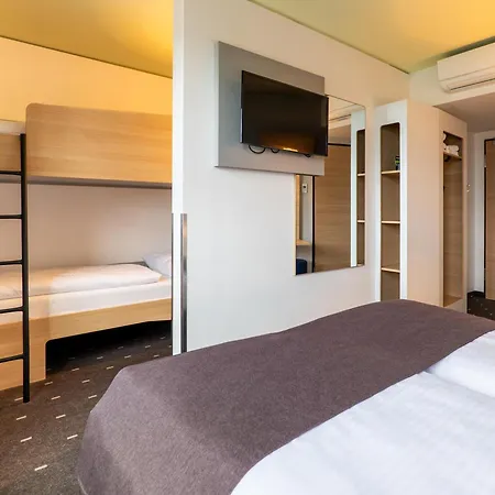 Stuttgart-airport/messe Otel 3*