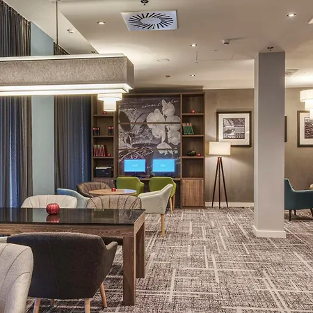 Hotel Hampton By Hilton Centre