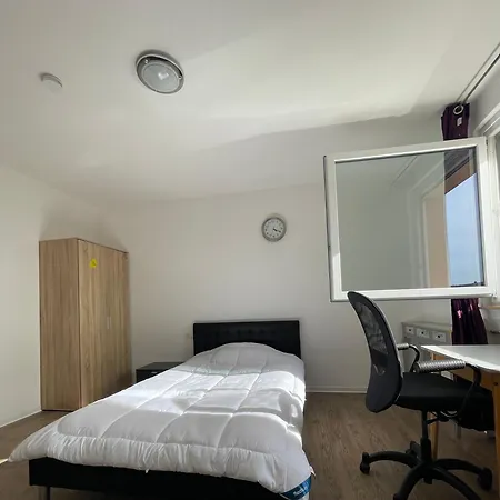 In Next To St Hbf Homestay