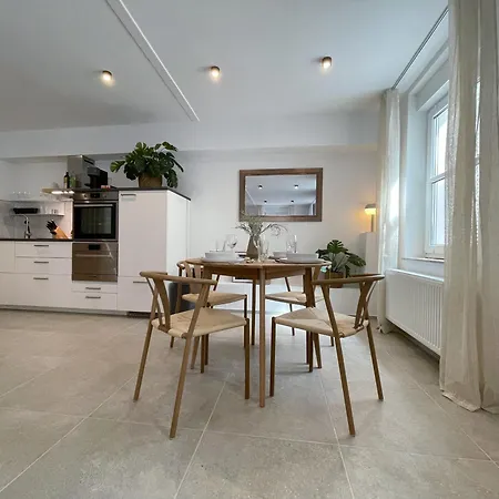 Lejlighed Zentrales Innenstadt Mit Garage *