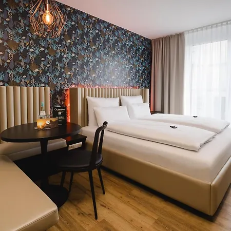 Rioca Posto 6 Otel Stuttgart