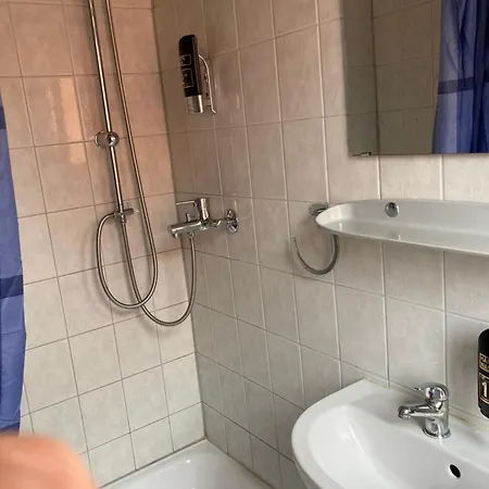 24-7 Stadthotel فندق شتوتغارت