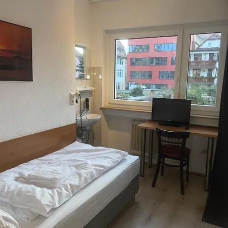 24-7 Stadthotel 2*