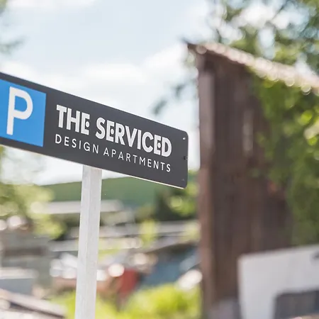 The Serviced - Design Apartment