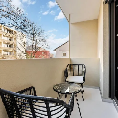 Lux Living - Stilvolles Wohnen Im Zentrum Апартаменты *