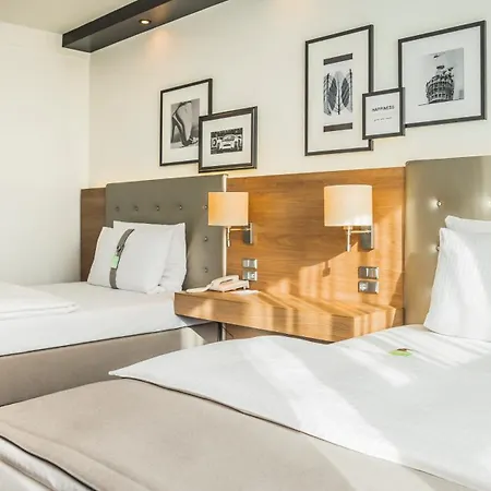 By Ihg 4* Stuttgart