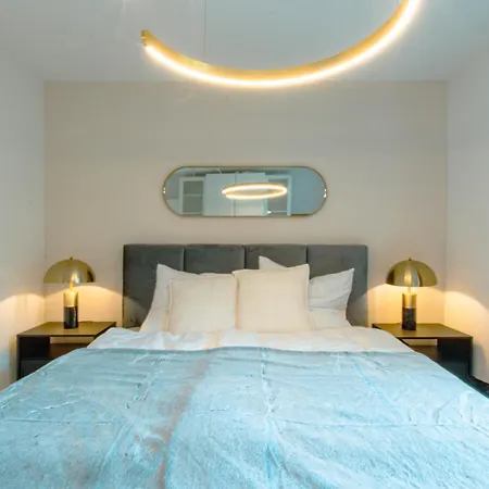 Lux Living - Stilvolles Wohnen Im Zentrum Апартаменты *
