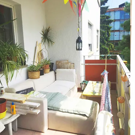 Apartment Check-in Central 4-bedroom 100m2 Stuttgart