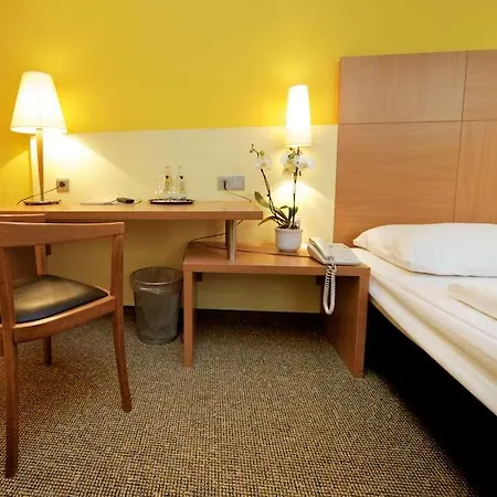 Attimo Stuttgart***s Otel