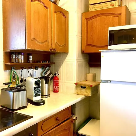 Check-in Central 4-bedroom 100m2 Apartment Stuttgart