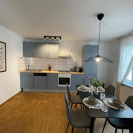 Zentrales Innenstadt Mit Garage