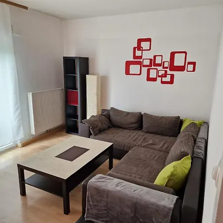 Nr 4 *