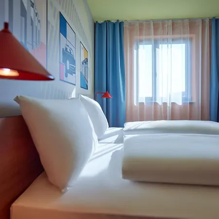 Mcdreams Stuttgart-city 3* Stuttgart