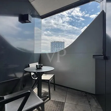 Apartment Im Cloud