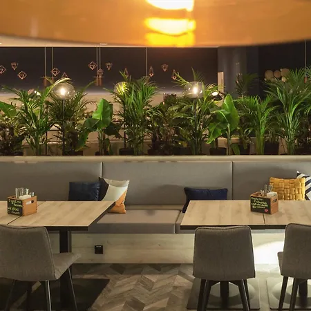 酒店 - The Niu, Kettle Vaihingen By Ihg 3*