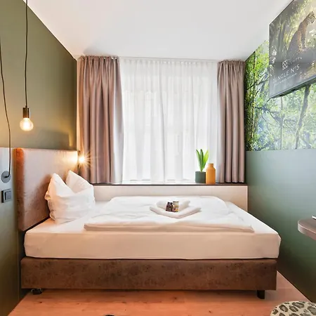 Jungle No5 Boutique - City-center Στουτγκάρδη