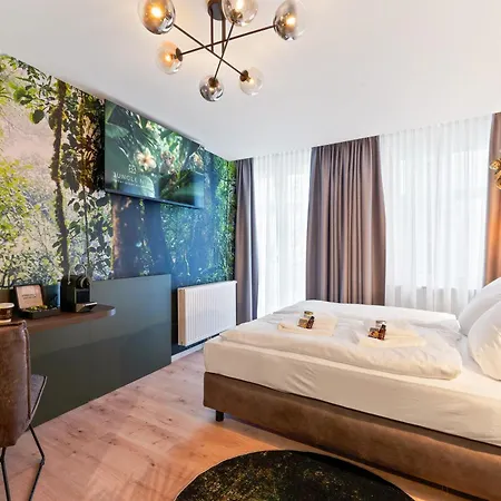 Ξενοδοχείο Jungle No5 Boutique - City-center *