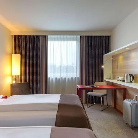 Mercure Airport Messe Hotel 4*