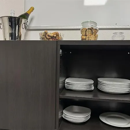Event- & Komfortzone Fuer Gruppen In Apartment Stuttgart