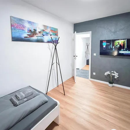 Alfa 4 4br Tv Wifi Wm Nahe Wasen & Daimler L 7beds I 8 People I Kitchen L Bathroom Apartment Stuttgart
