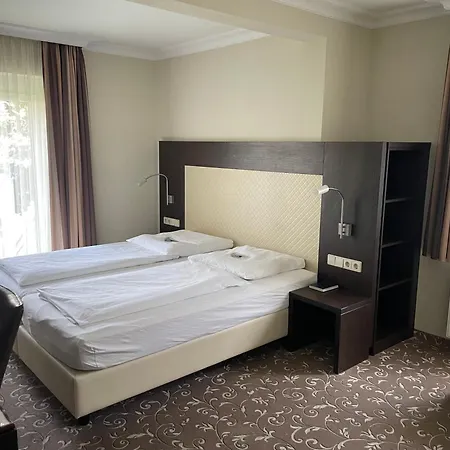 Ochsen Hotell 4*