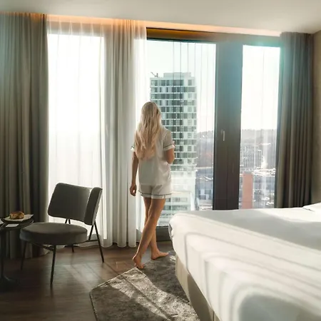 Radisson Blu At Porsche Design Tower 슈투트가르트