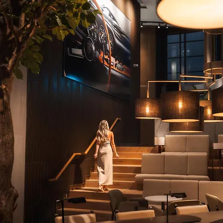 Radisson Blu At Porsche Design Tower Stuttgart