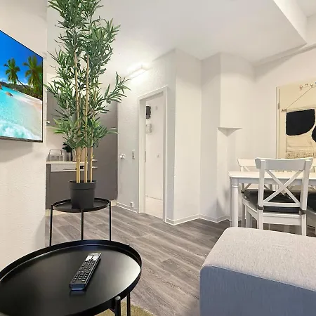 Cozy For 9 200m To Marienplatz Apartment Stuttgart