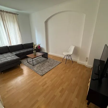 Im Osten Von * Stuttgart