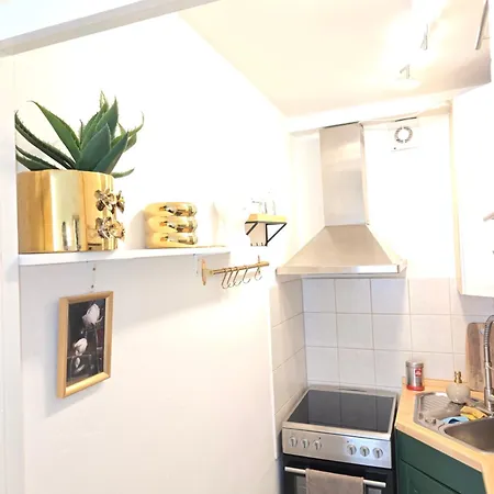 Nr 5 Bei Augsburger Platz *