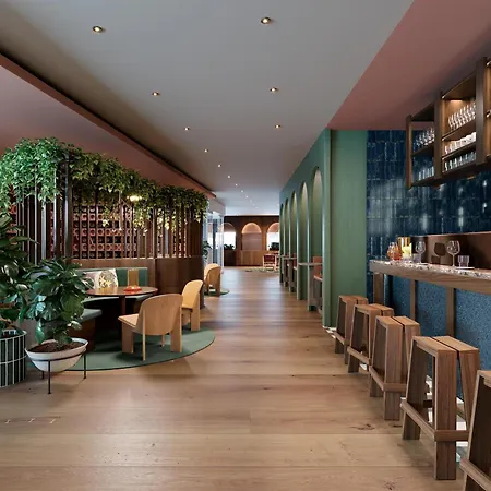 Scandic Europaviertel Отель 4*
