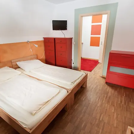 Hostal Alex 30