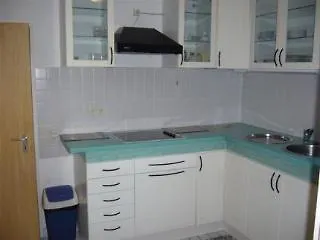 多米诺酒店