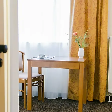 Moehringer Hof Отель Штутгарт