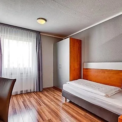 Attimo Stuttgart***s 3* Stuttgart