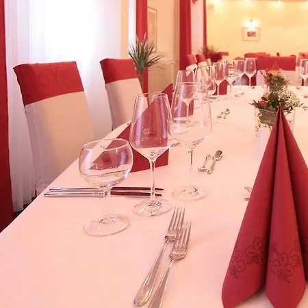 Ib Hotel Am Wallgraben 3*