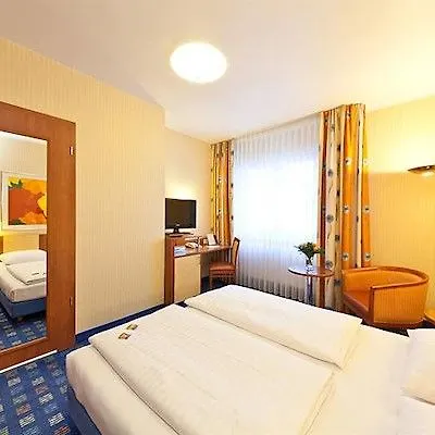 Boulevard 3*