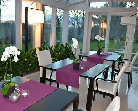 Отель Rca Residenz 4*