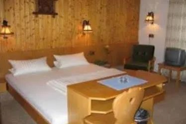 هوتمان فندق 3*